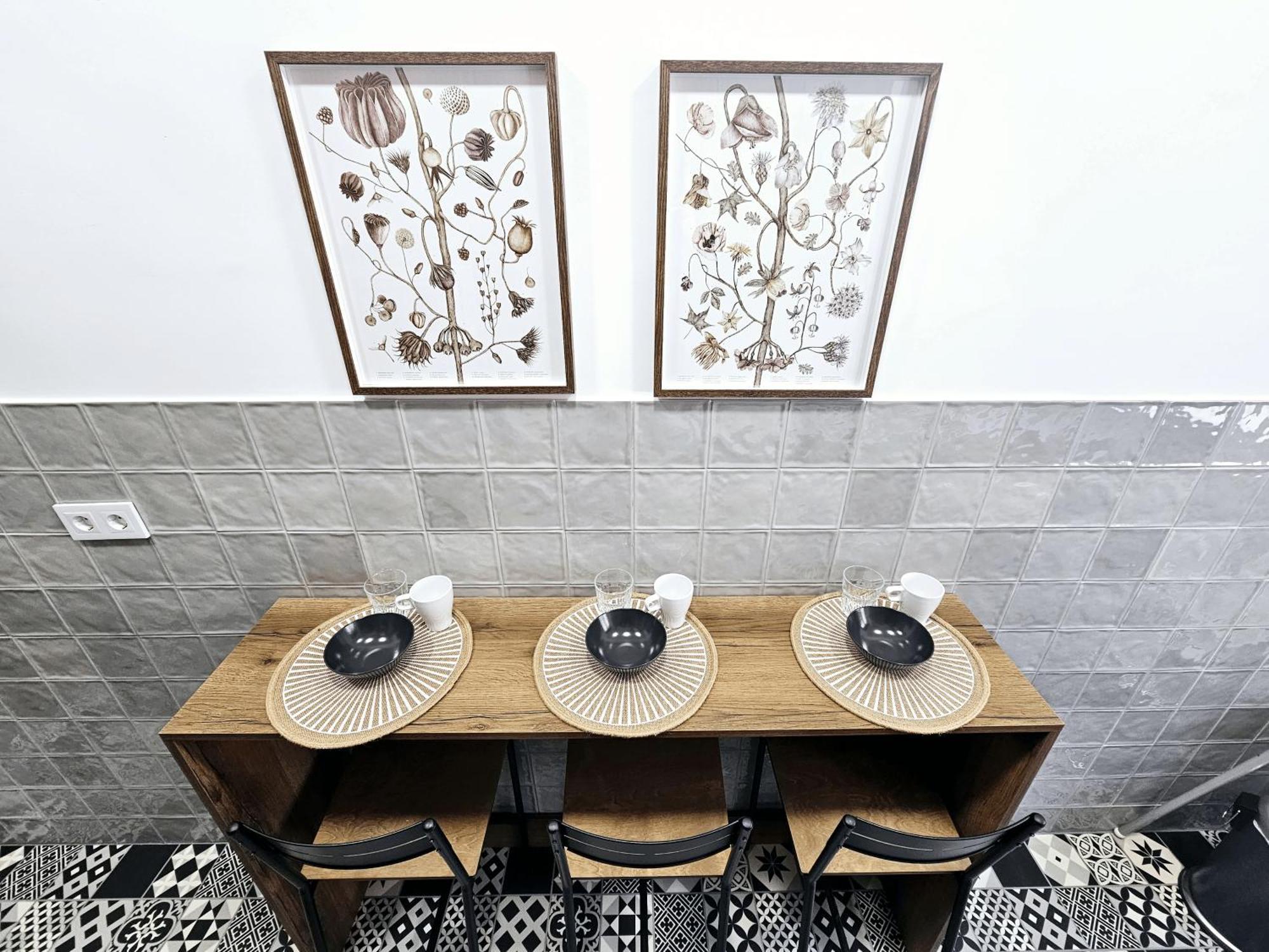 Charlot Center Apartment II อาลิกันเต ภายนอก รูปภาพ